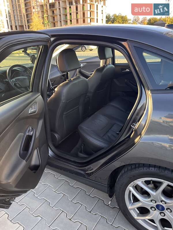 Седан Ford Focus 2015 в Луцке фото 17 Седан Ford Focus 2015 в Луцке