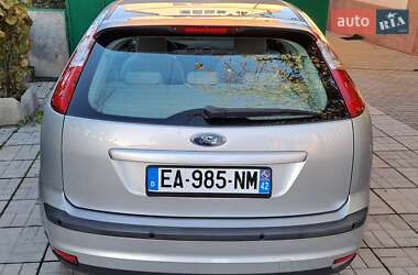 Хэтчбек Ford Focus 2007 в 