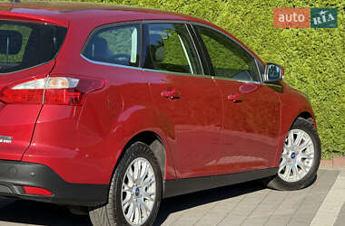 Универсал Ford Focus 2012 в 