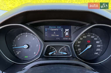 Универсал Ford Focus 2012 в 