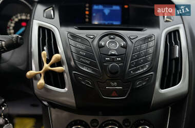 Универсал Ford Focus 2011 в 