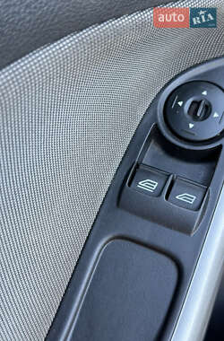 Седан Ford Focus 2013 в 