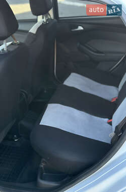 Седан Ford Focus 2013 в 