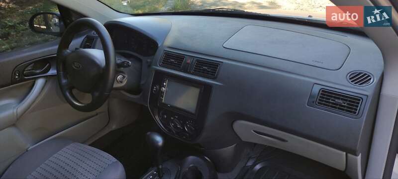 Седан Ford Focus 2006 в Киеве