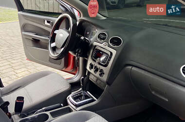 Хетчбек Ford Focus 2006 в 