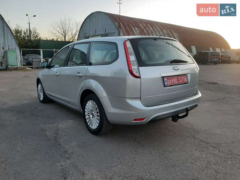 Универсал Ford Focus 2010 в Ровно