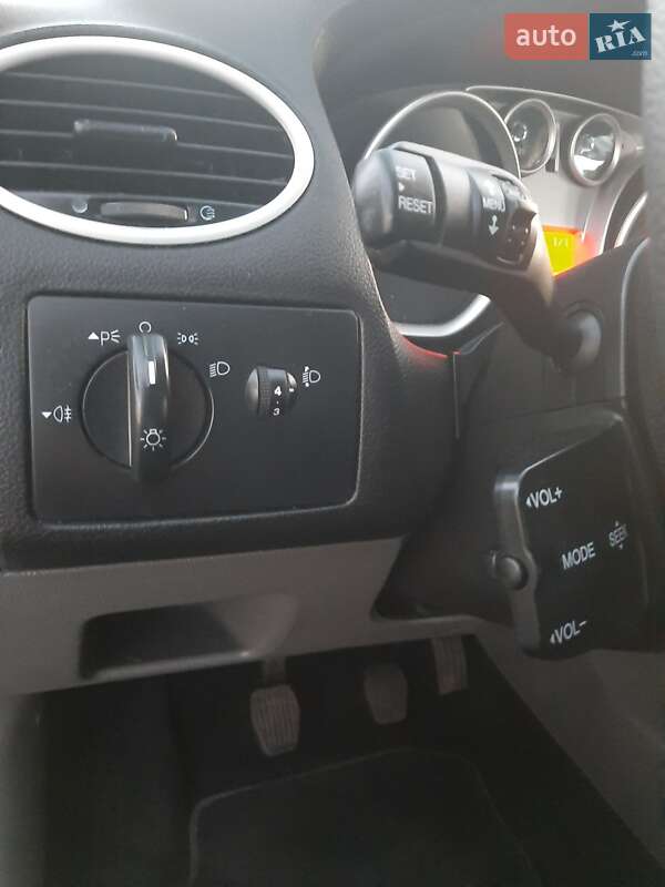 Универсал Ford Focus 2010 в Ровно