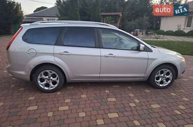 Универсал Ford Focus 2010 в 