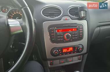 Универсал Ford Focus 2010 в 