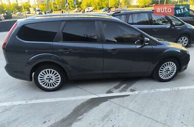 Універсал Ford Focus 2010 в 