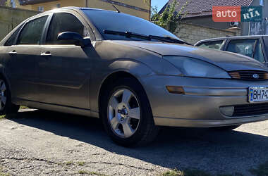 Седан Ford Focus 2003 в 