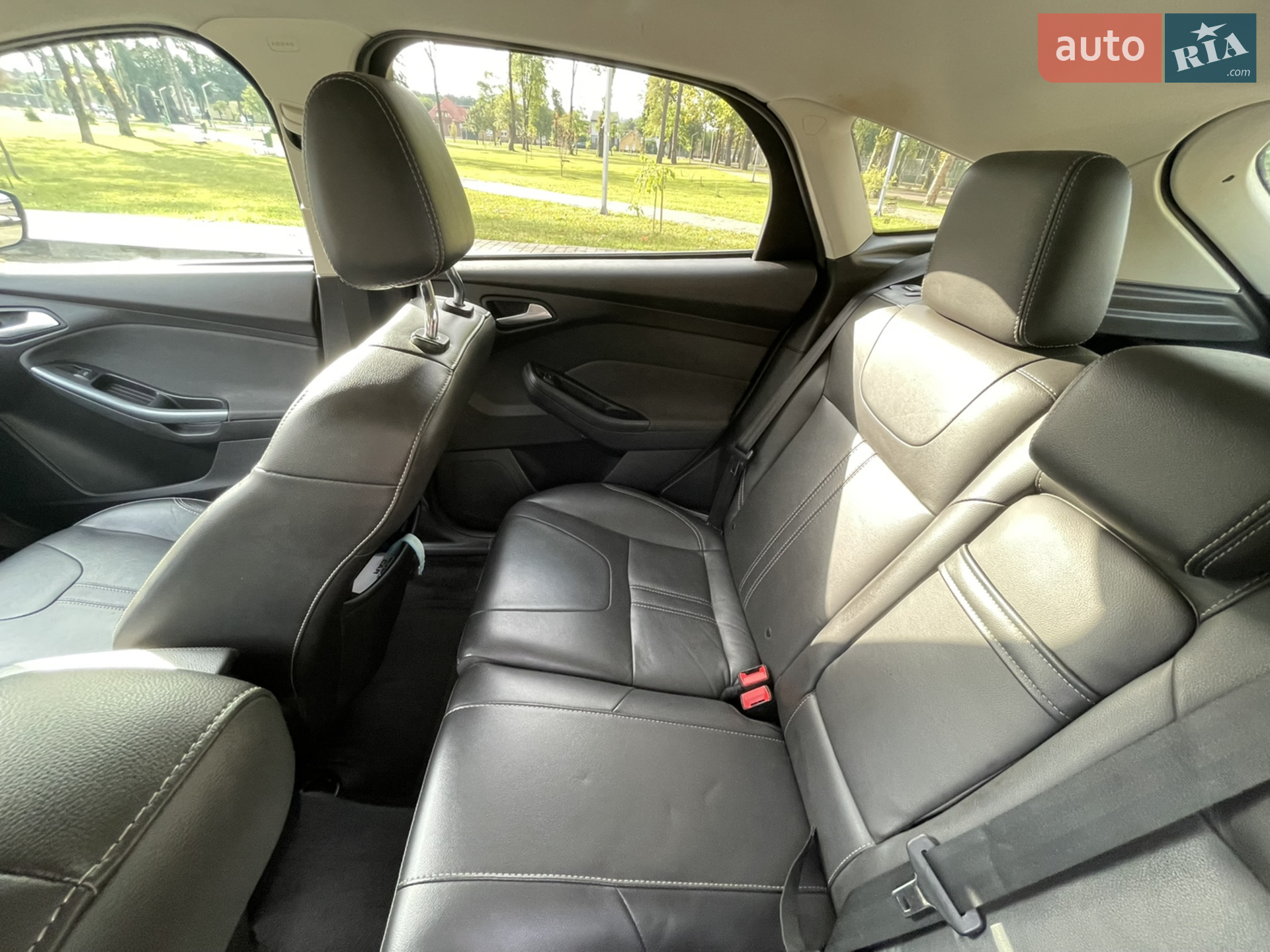 2011 Ford Focus - мініатюра 22