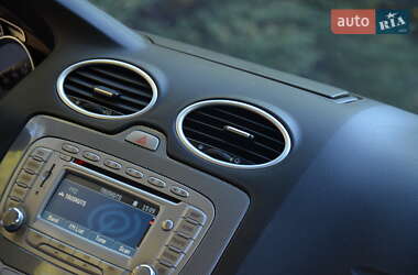 Универсал Ford Focus 2009 в 