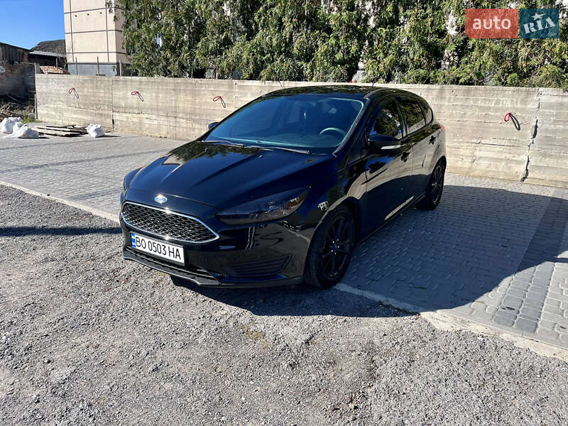Хэтчбек Ford Focus 2016 в 