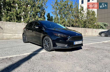 Хэтчбек Ford Focus 2016 в 