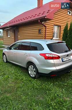 Универсал Ford Focus 2013 в 
