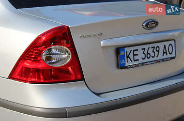 Седан Ford Focus 2007 в 