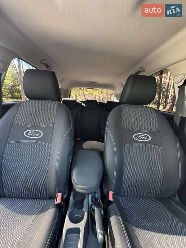 Универсал Ford Focus 2006 в Черкассах фото 38 Универсал Ford Focus 2006 в Черкассах