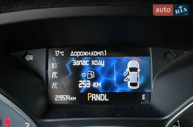 Седан Ford Focus 2016 в 