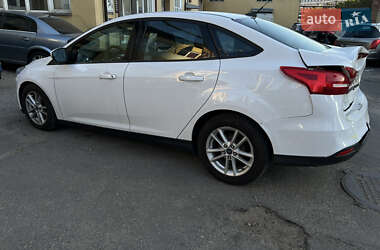 Седан Ford Focus 2016 в 