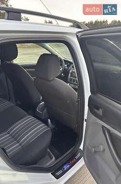 Универсал Ford Focus 2010 в 