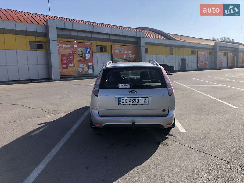 Универсал Ford Focus 2010 в Львове