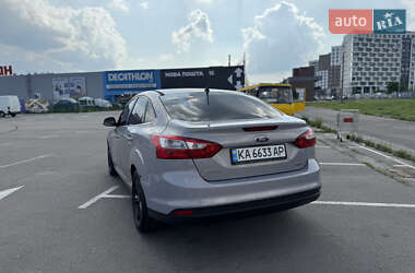 Седан Ford Focus 2013 в 