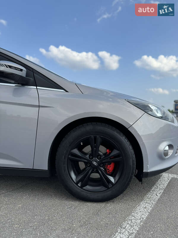 Седан Ford Focus 2013 в Киеве