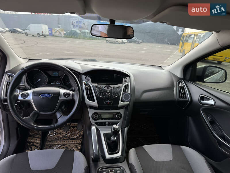 Седан Ford Focus 2013 в Киеве
