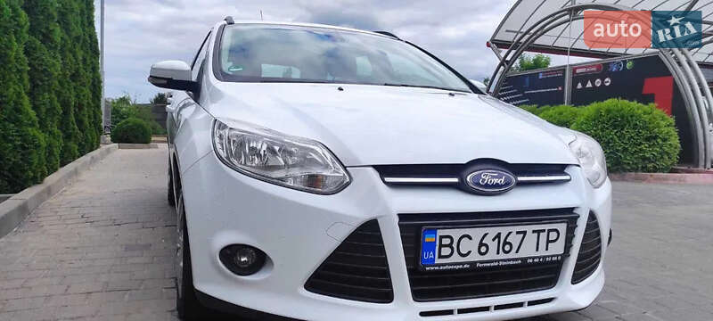Универсал Ford Focus 2014 в 