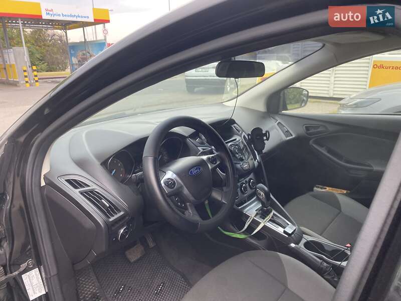 Седан Ford Focus 2012 в Львове