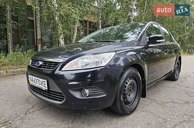 Седан Ford Focus 2010 в Киеве