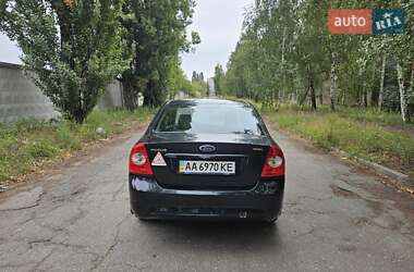 Седан Ford Focus 2010 в 
