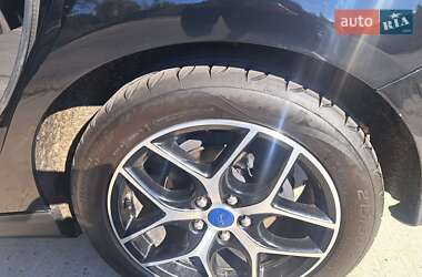 Седан Ford Focus 2017 в 