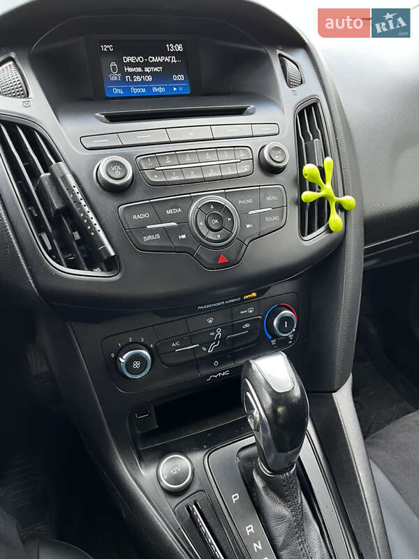 Седан Ford Focus 2015 в Олександрії фото 12 Седан Ford Focus 2015 в Олександрії