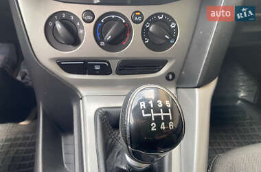Универсал Ford Focus 2011 в 