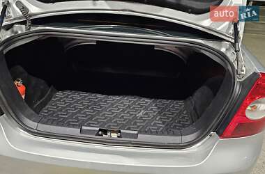 Седан Ford Focus 2010 в 