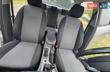 Седан Ford Focus 2010 в 
