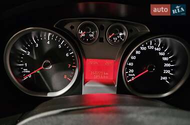 Седан Ford Focus 2010 в 