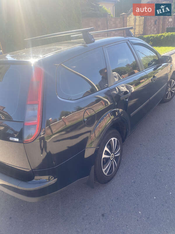 Универсал Ford Focus 2005 в Ровно