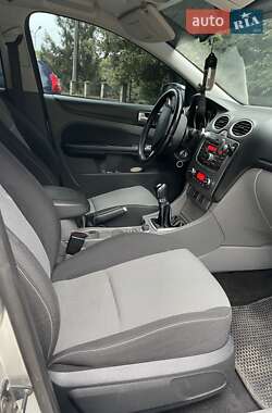 Универсал Ford Focus 2010 в 