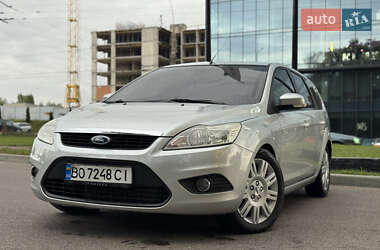 Универсал Ford Focus 2010 в 