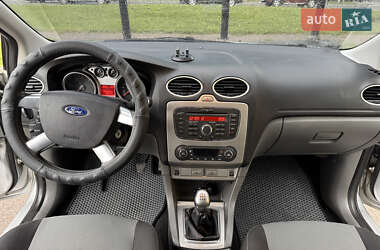 Универсал Ford Focus 2010 в 