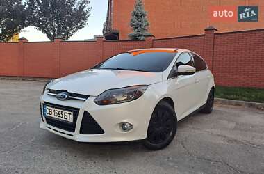 Хетчбек Ford Focus 2011 в 