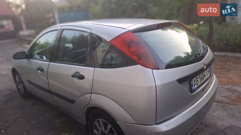 Хэтчбек Ford Focus 2000 в Виннице