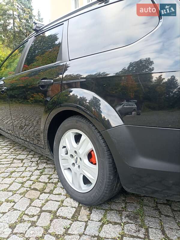 Универсал Ford Focus 2008 в Бориславе