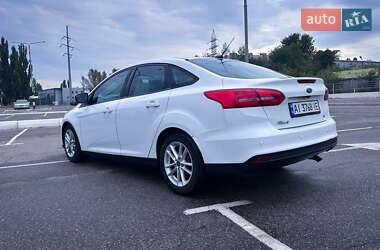 Седан Ford Focus 2016 в Киеве