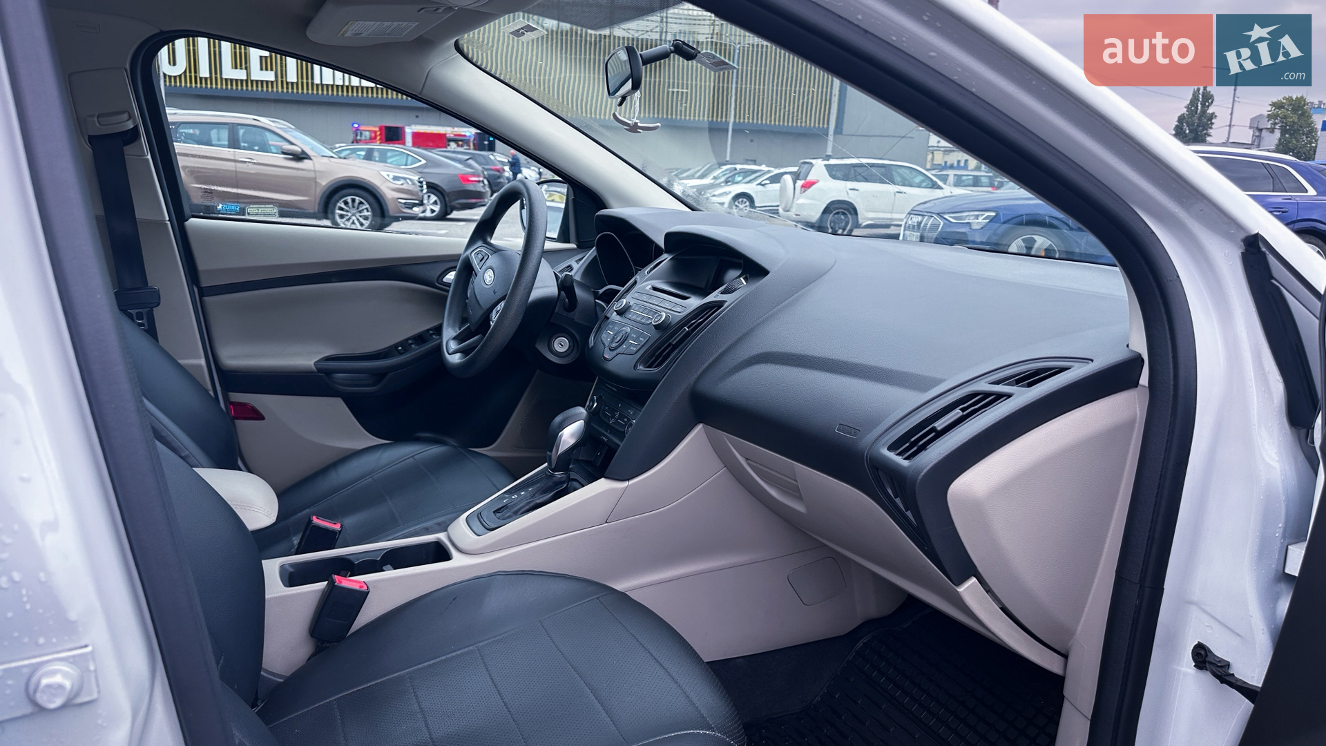 2016 Ford Focus - мініатюра 13