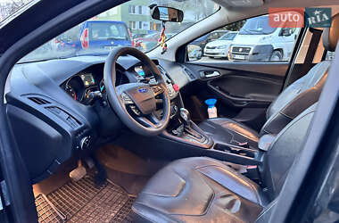 Хэтчбек Ford Focus 2015 в 
