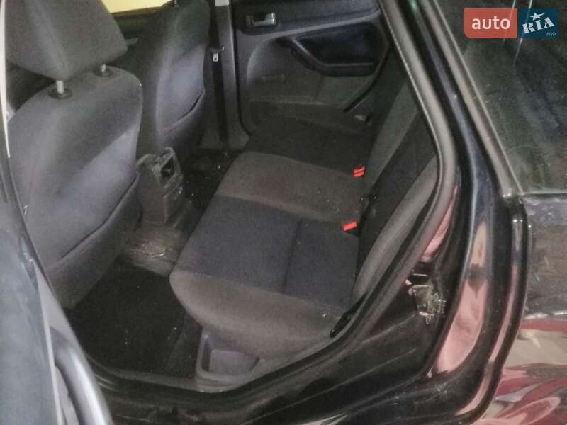Универсал Ford Focus 2005 в Саде